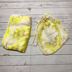 Stella & Dot Palm Springs Scarf in Citrine